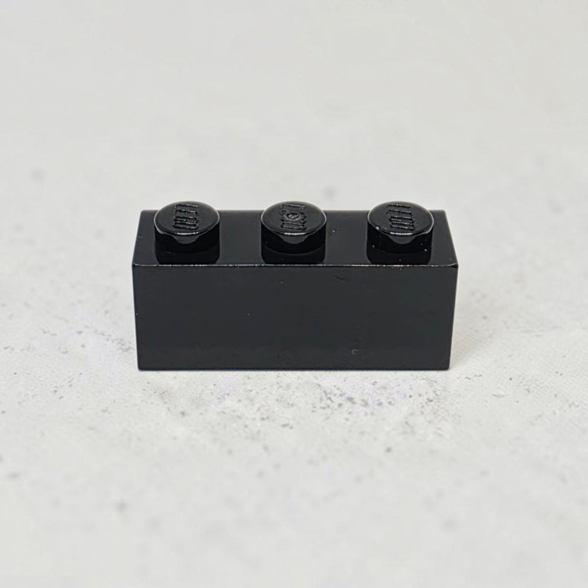 BRICK 1X3 - 3622 - B1