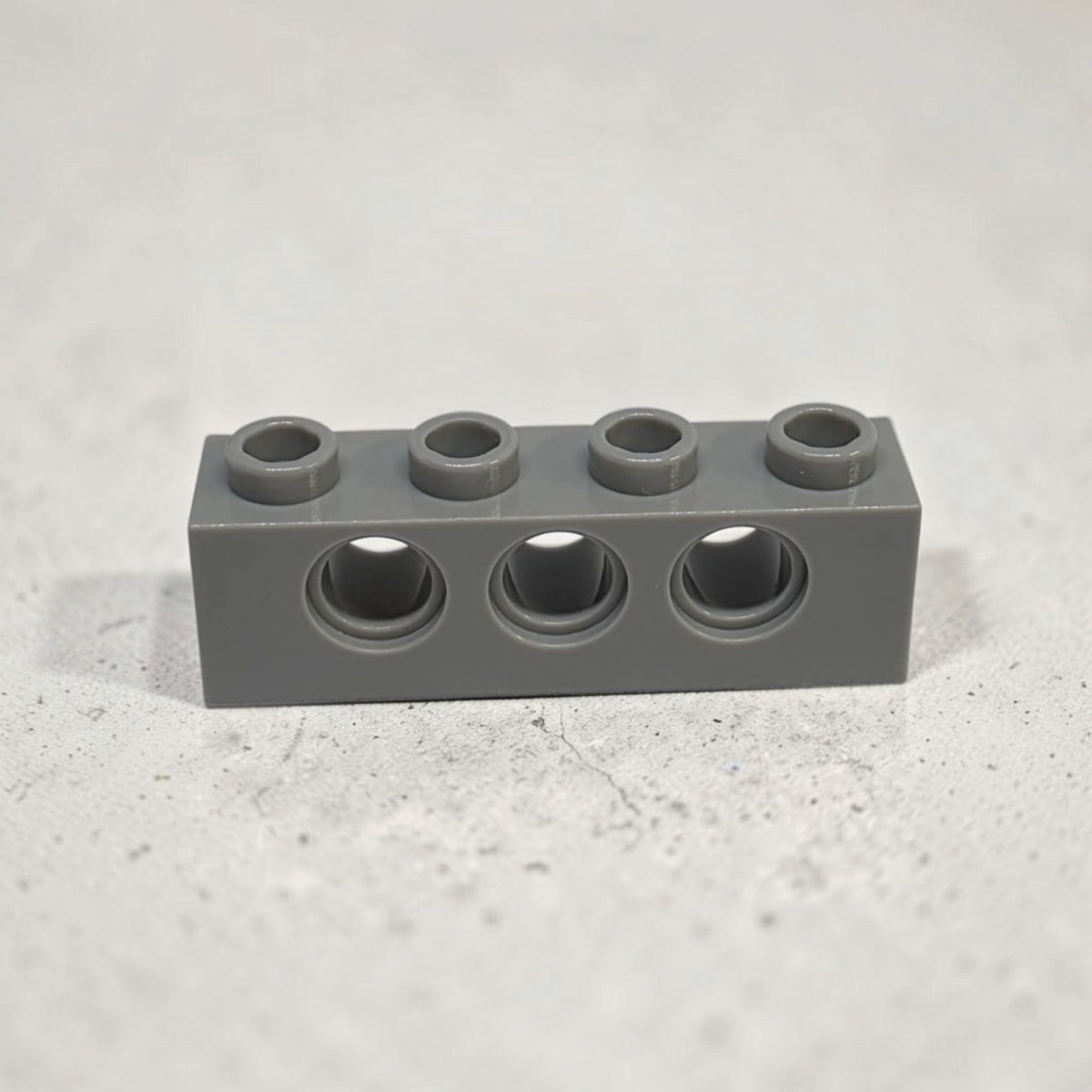 TECHNIC BRICK 1X4 DIAMETER 4.9 - 3701 - A1
