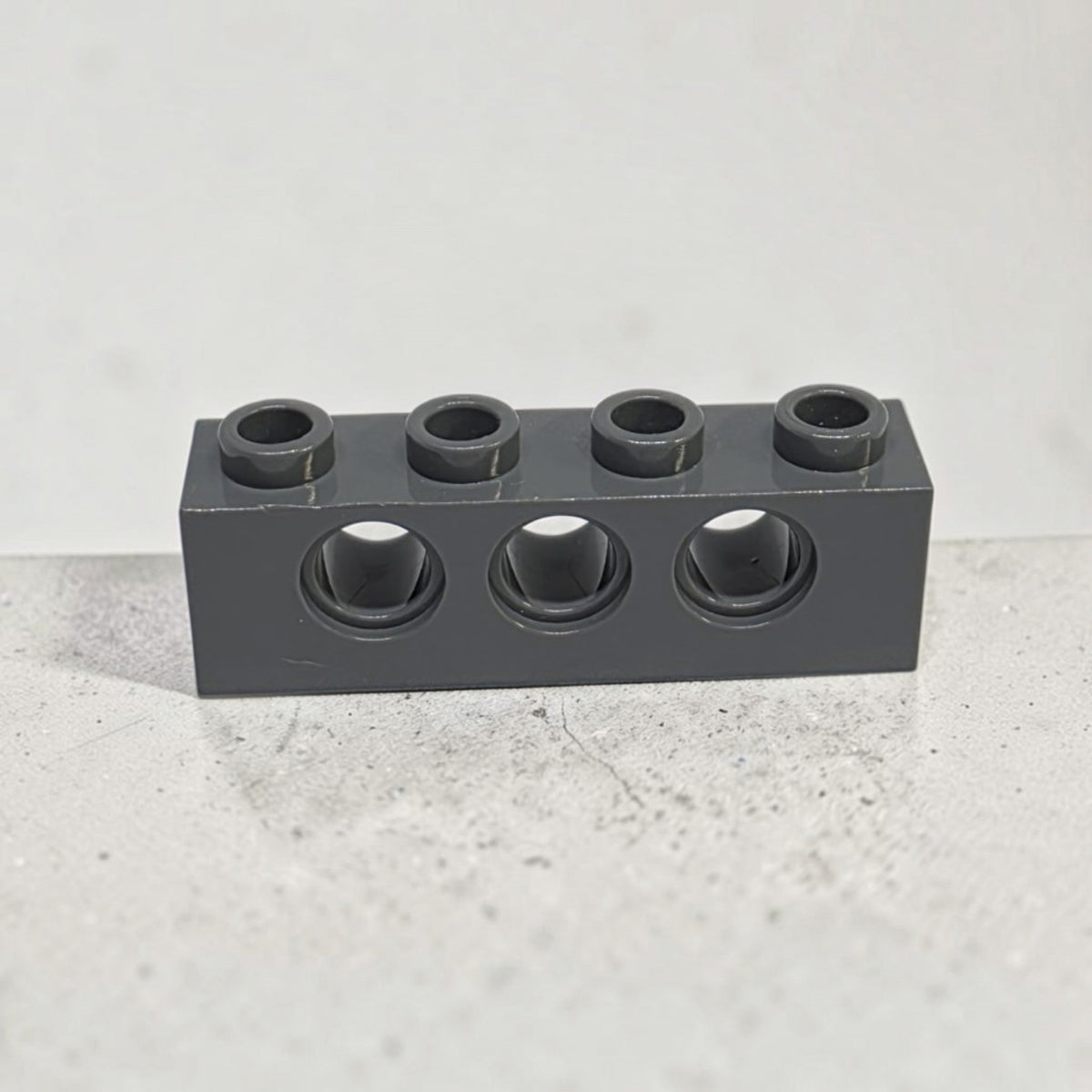 TECHNIC BRICK 1X4 DIAMETER 4.9 - 3701 - A1