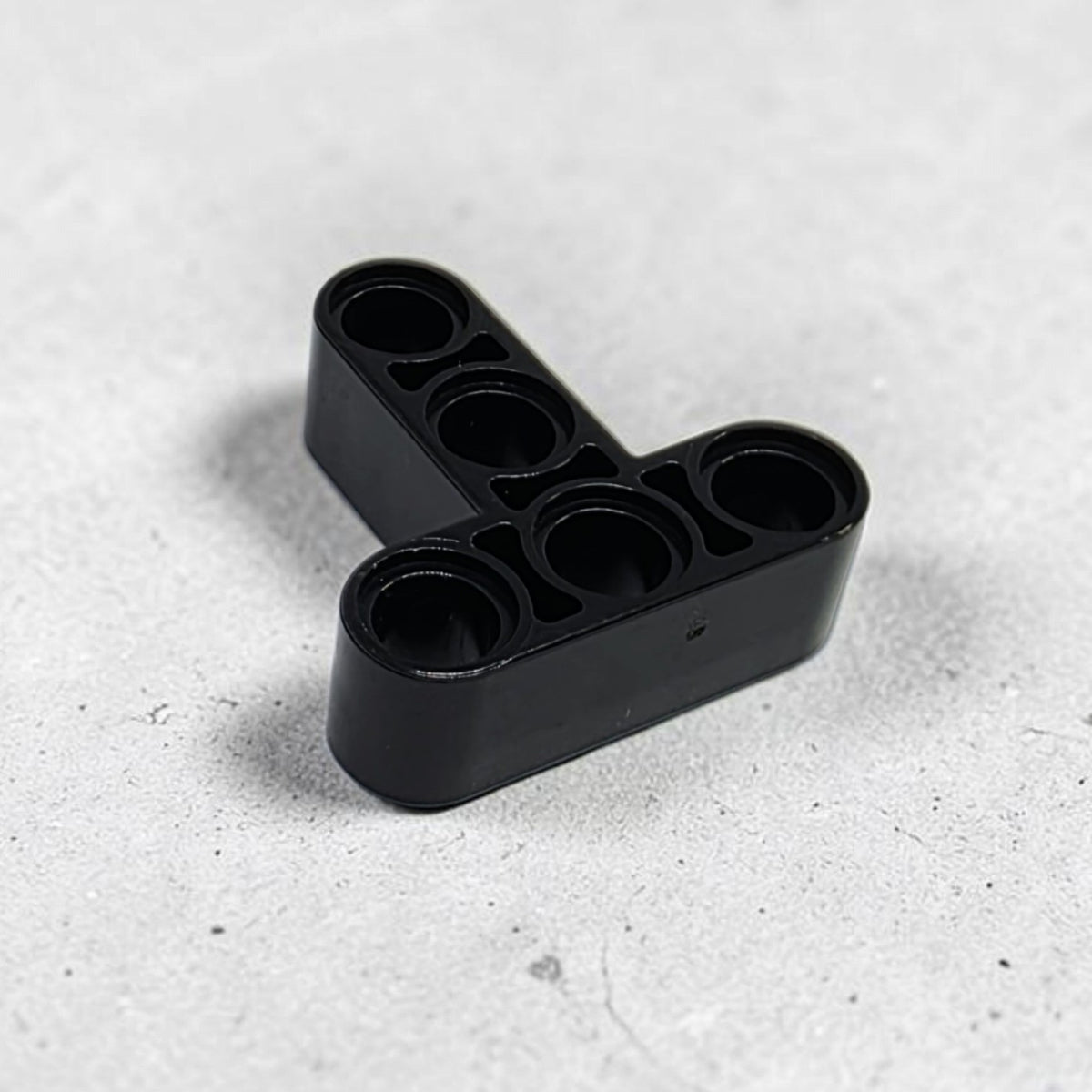T-BEAM 3X3 WITH HOLE 4.8 - 60484