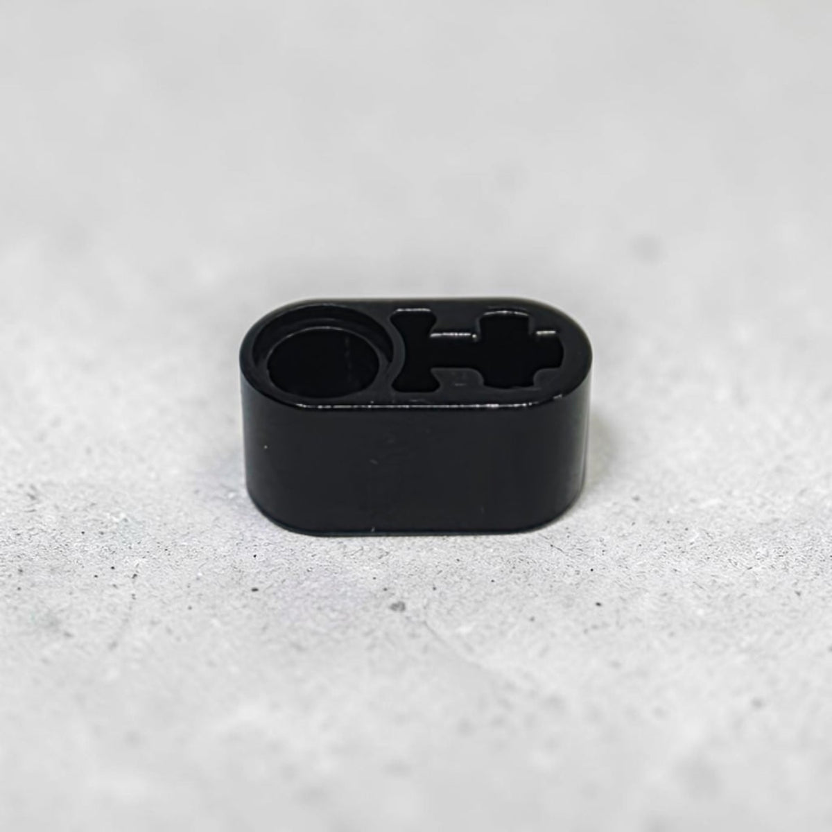 BEAM 1X2 WITH CROSS AND HOLE - 40147
